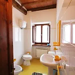 Casale Aiola * Poggioni